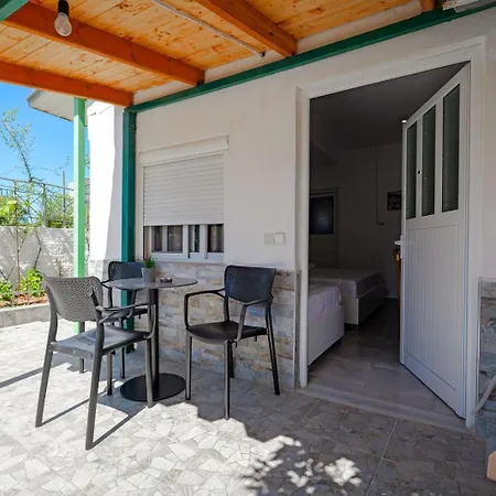 Ensilv Apartman Ksamil