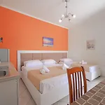 Ensilv 아파트 사밀
