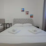 Ensilv 아파트