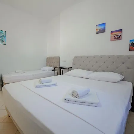 アパート Ensilv クサミル